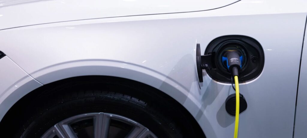 Topaktuell: Versicherung Elektroauto 6